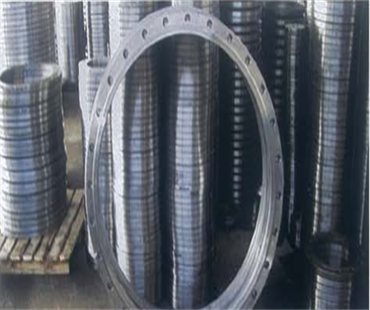 Large high-pressure flange
